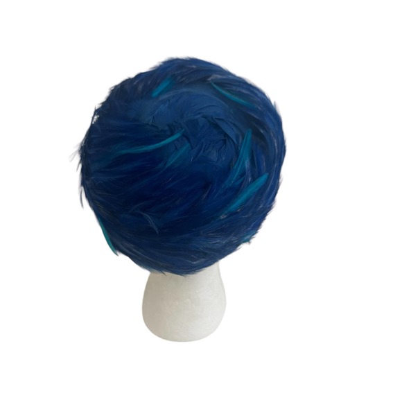 Vintage 1960s Blue Feathered Pill Box Formal Hat - Picture 2 of 5